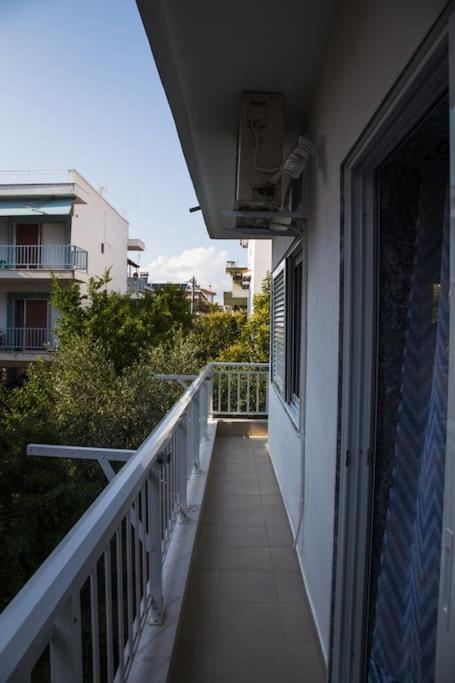 Blue Theros Apartments Paralia Dionysiou Dış mekan fotoğraf
